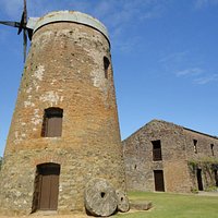 Vista privilegiado de un molino de viento que no pudo ser...