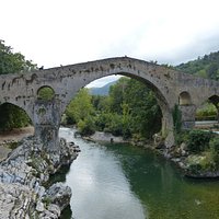 Puente Romano de Cangas de Onis