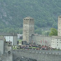 Castelgrande visto da Montebello
