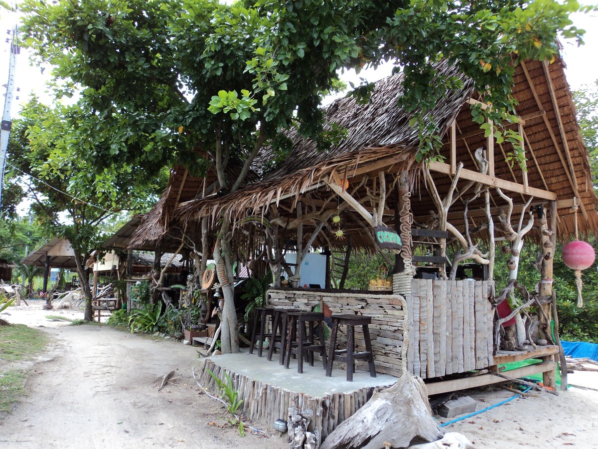 OASIS BAR & RESTAURANT PHI PHI ISLAND, Ko Phi Phi Don - Restaurant ...