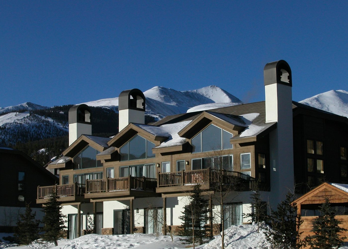 ONE BRECKENRIDGE PLACE - Prices & Condominium Reviews (CO)