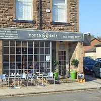 Outside of North Street Deli