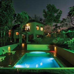 rippon mount resorts swimming pool