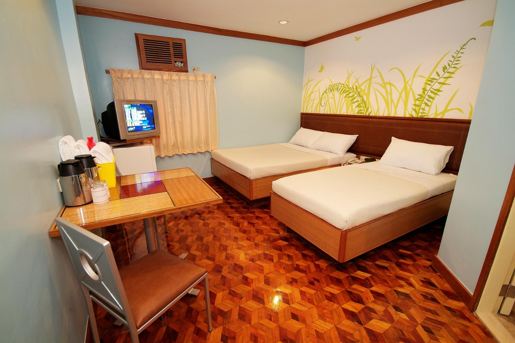 PARK, BED AND BREAKFAST - Prices & B&B Reviews (Pasay, Metro Manila ...