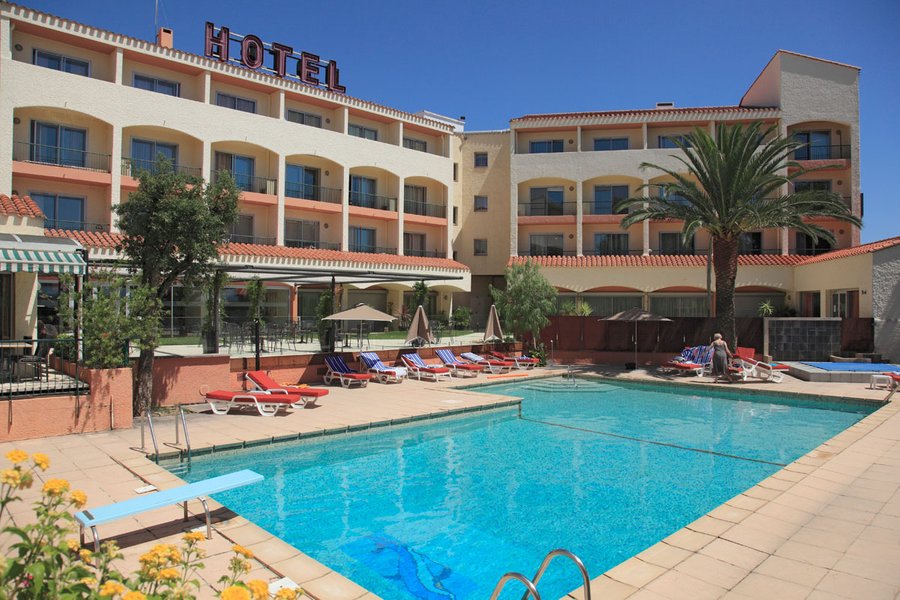 HOLIDAY INN PERPIGNAN $84 ($̶9̶2̶) - Prices & Hotel Reviews - France