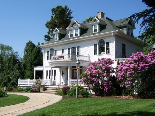 Mathis House a Victorian Bed & Breakfast and Tea Room image