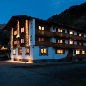 Pension Kilian- Aussensicht in Herbst