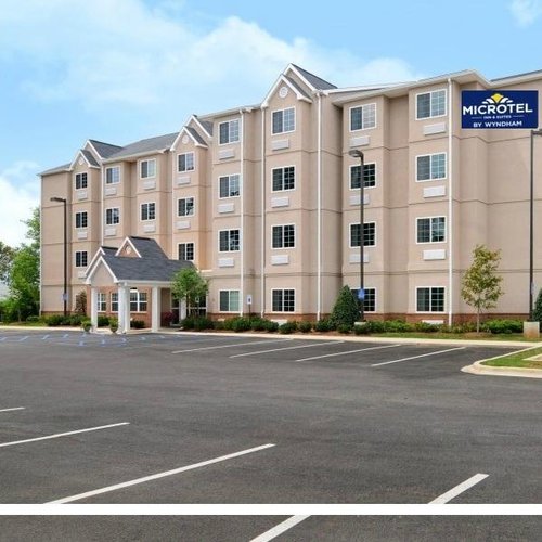 Microtel Inn & Suites by Wyndham Philadelphia Airport Reviews, Deals &  Photos 2024 - Expedia