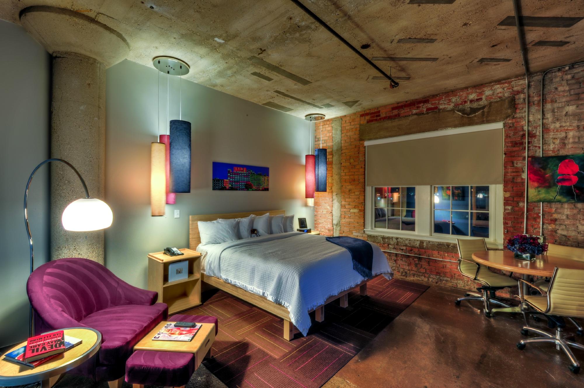 Hotel photo 39 of Canvas Hotel Dallas.