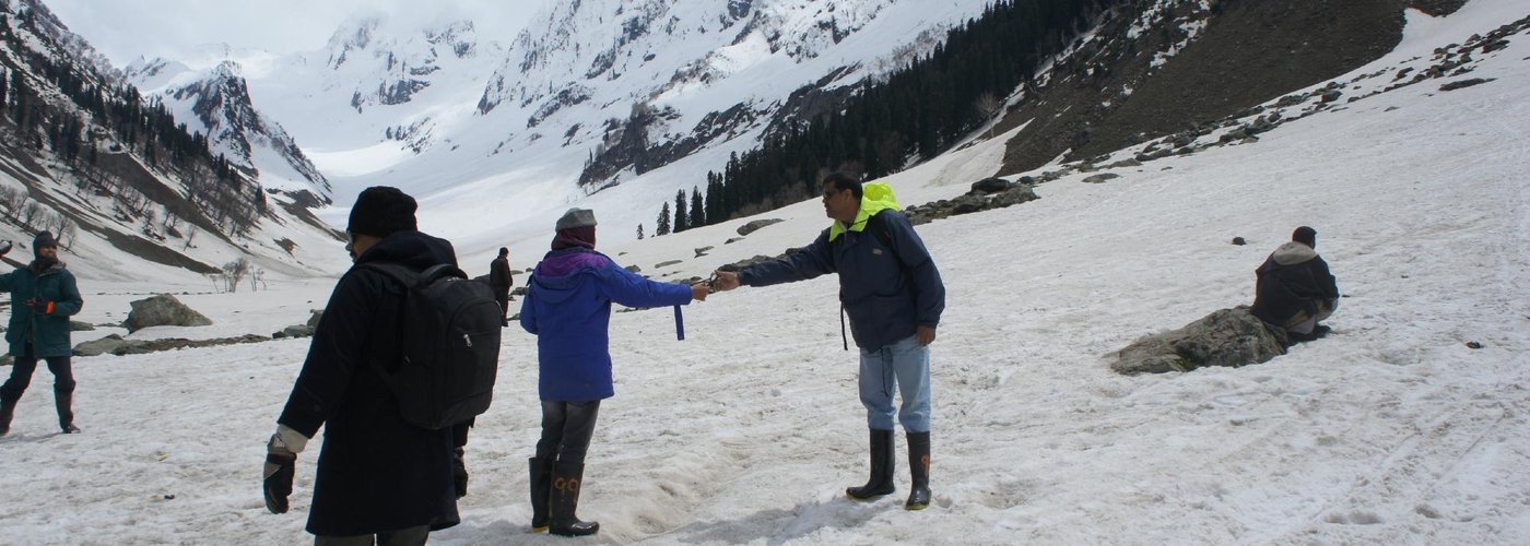 Thajiwas Glacier
