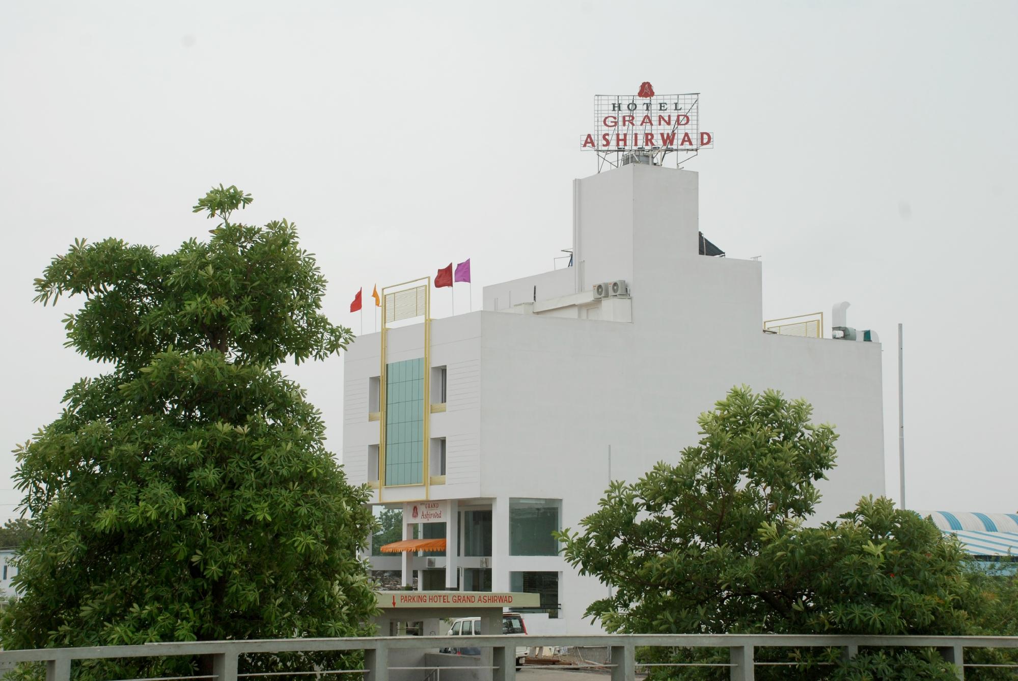 Hotel photo 3 of Hotel Grand Ashirwad Beacon.