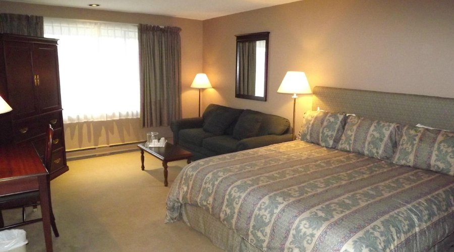 Premium King Room