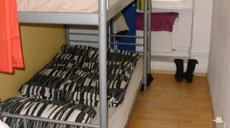 double bedroom shared bathroom