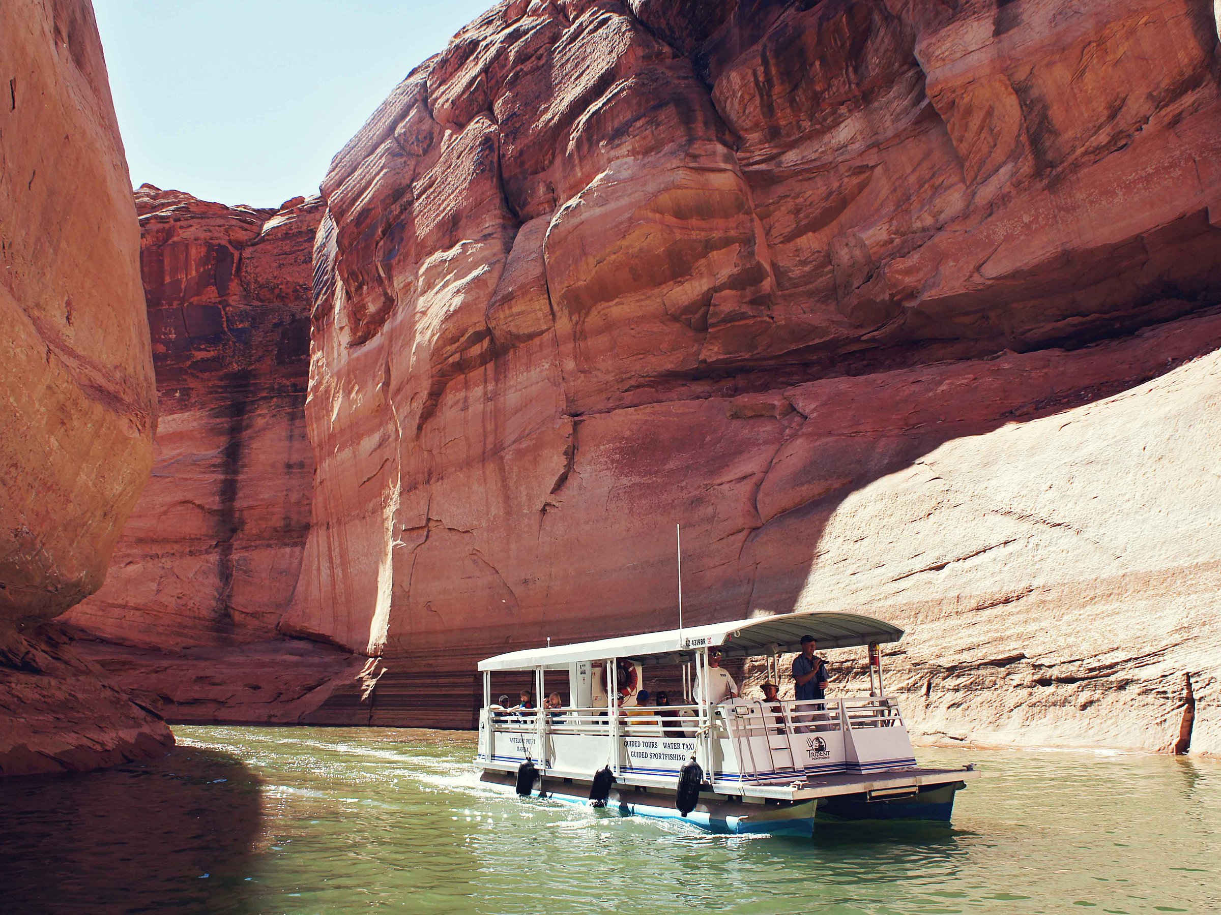antelope canyon boat tours services