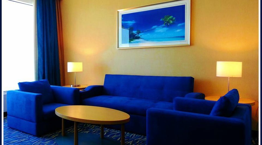Living Room - Suite Room