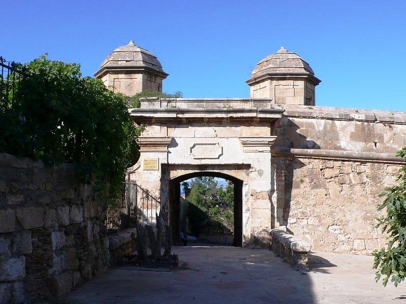 Porte de Santon image