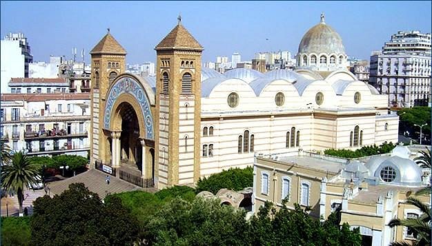 Cathédrale_Oran  Consulat d'Algérie à Créteil