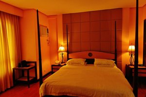 Room & Suite