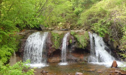 霧降りの滝
