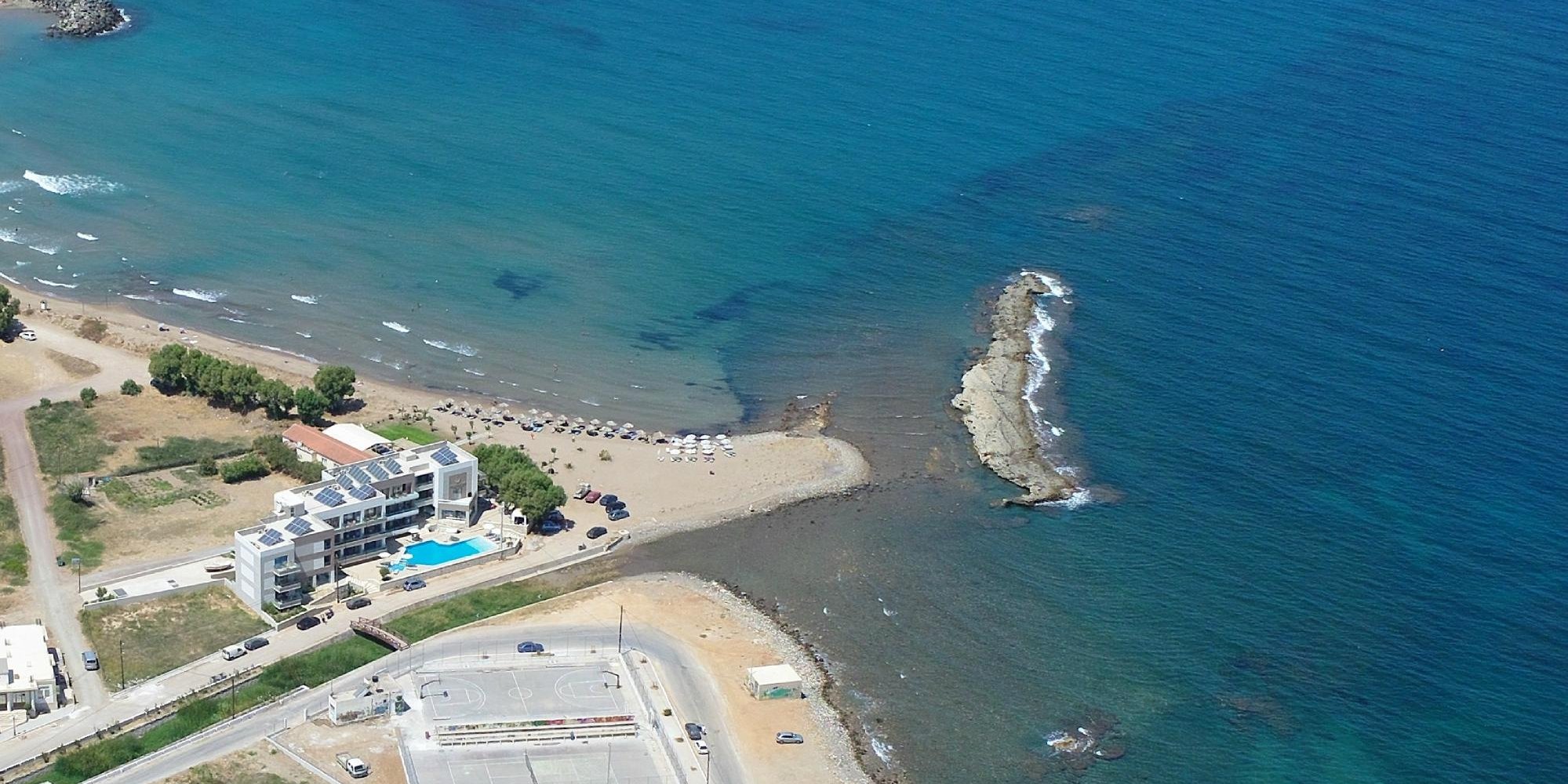 Nautilus Bay Hotel & Restaurant by null