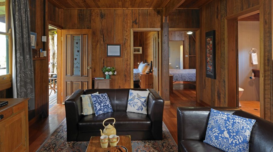Shadforth's Cottage with all the comforts of home