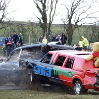 Three-wheeler racing