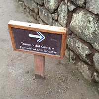Sign pointint he way...