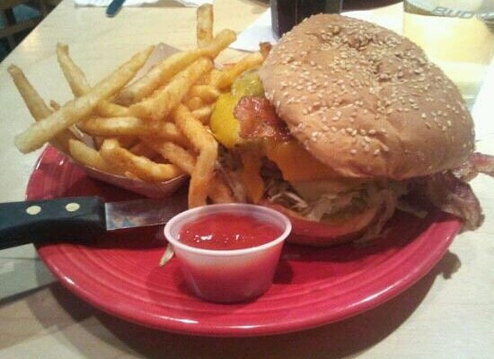 queen mary burger
