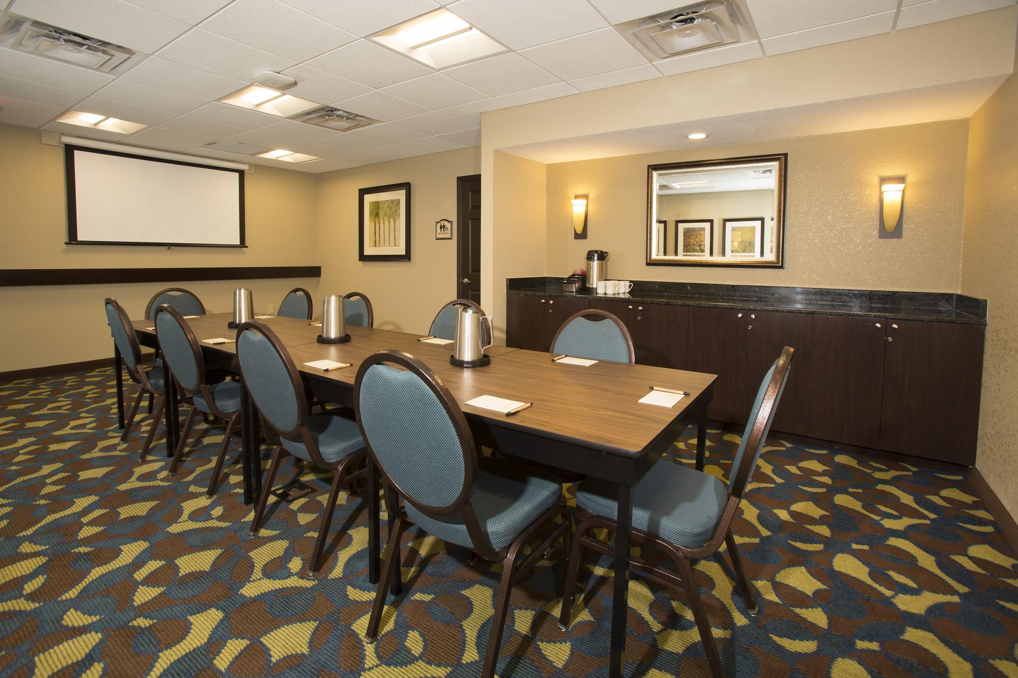 Hotel photo 7 of Rosen Inn International.