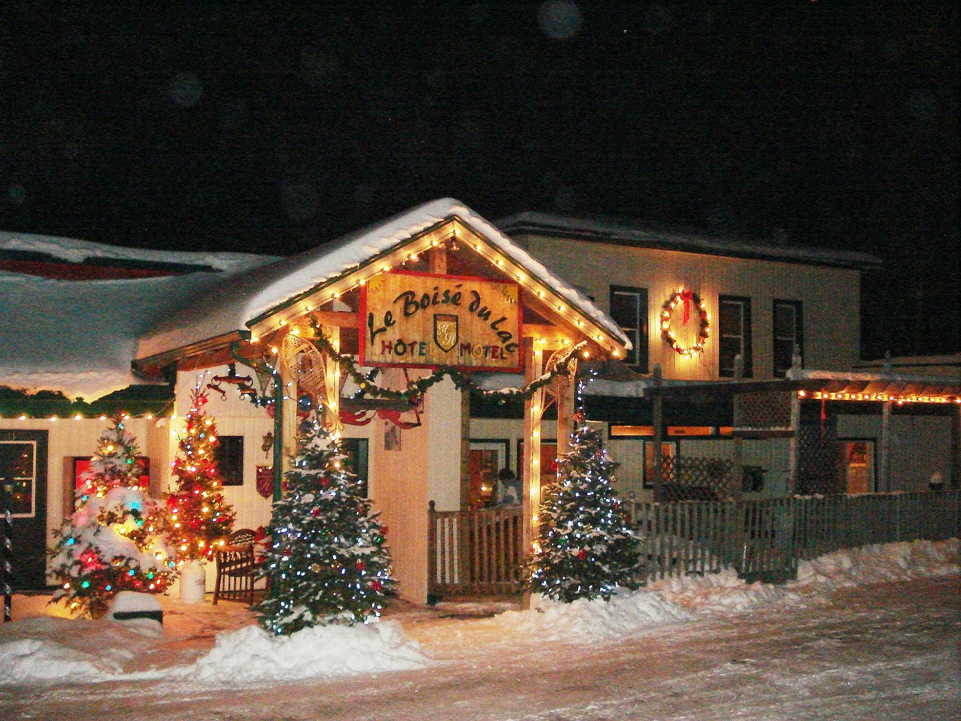 Le Boisé du Lac Hotel (Mont Tremblant, Canada) : tarifs 2022 mis à jour