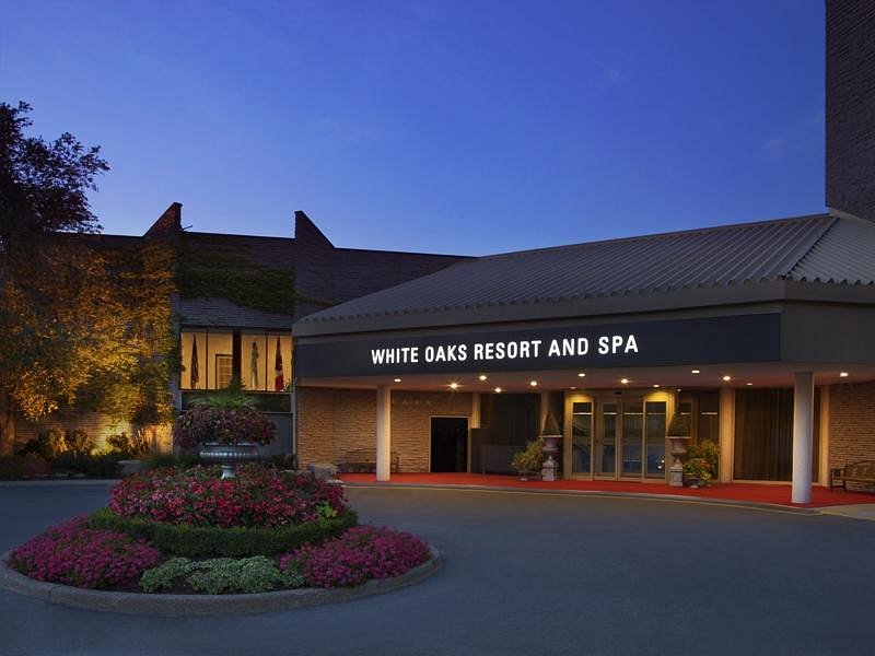 White Oaks Resort &amp; Spa, hotel in Niagara-on-the-Lake