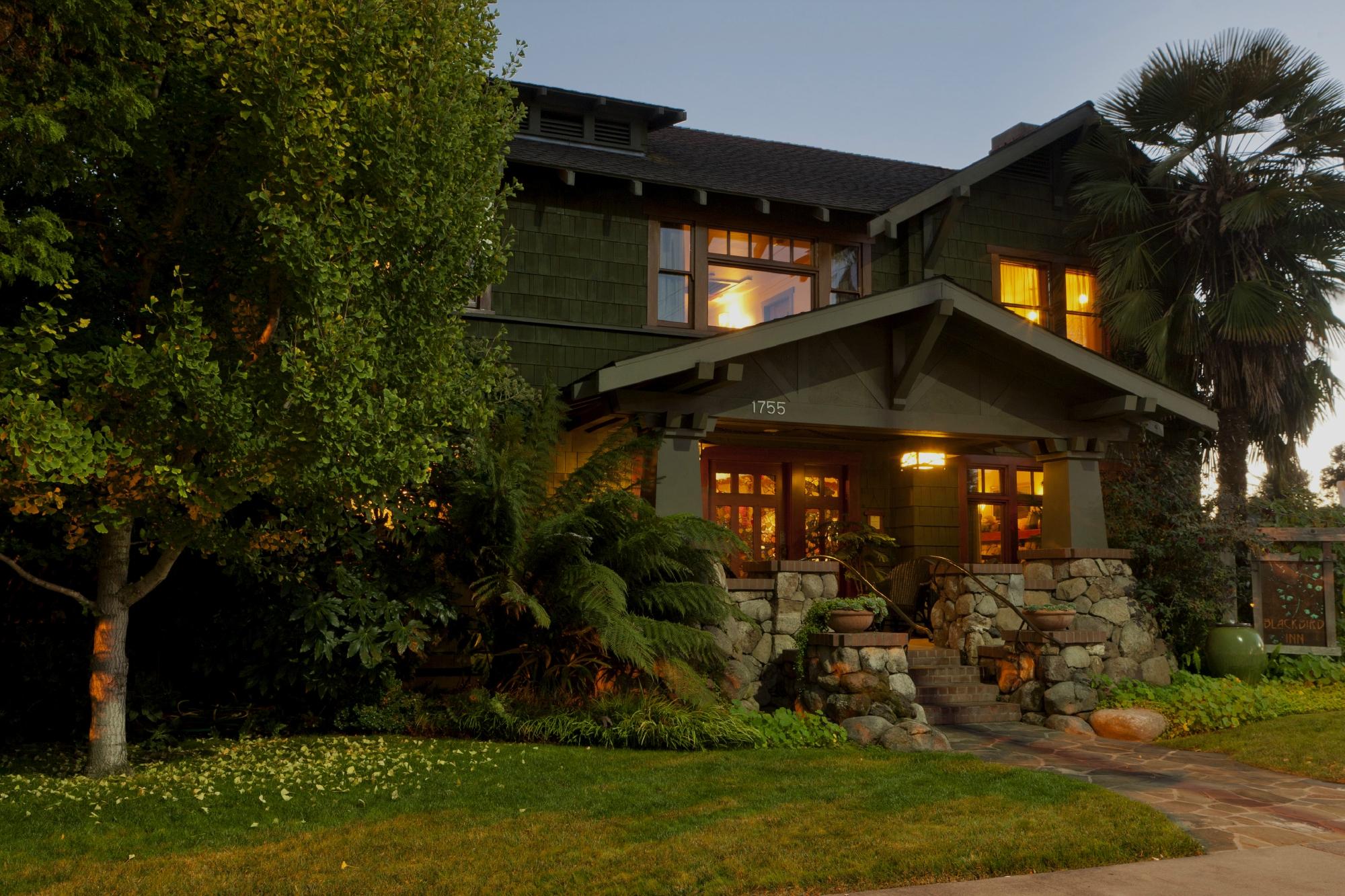 BLACKBIRD INN - Updated 2023 Prices & B&B Reviews (Napa, Napa Valley, CA)