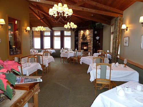 AUBERGE DES PEUPLIERS $145 ($̶1̶6̶2̶) - Prices & Hotel Reviews - La ...