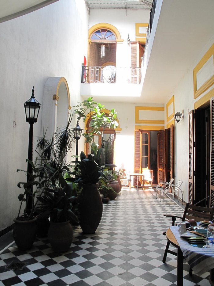 LA ANTIGUA CASA DE BRIGIT - Prices & B&B Reviews (Buenos Aires, Argentina)