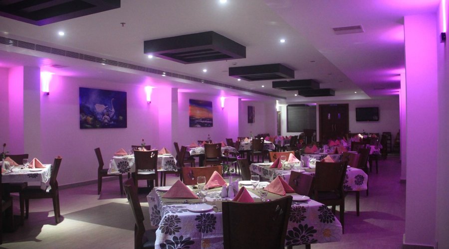 Topaz - Multi-cuisine Restaurant