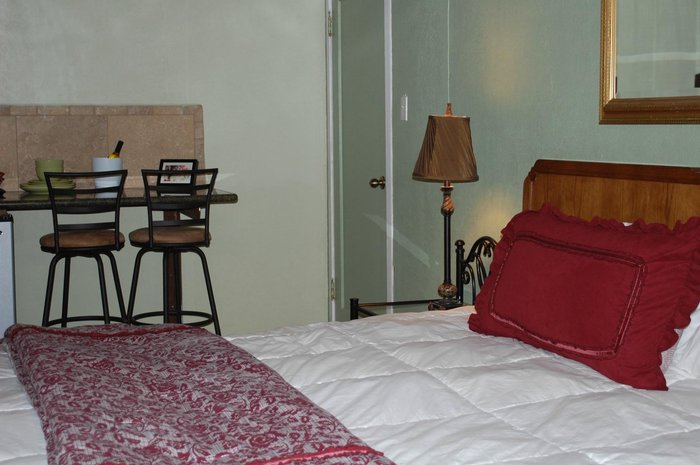 Olancha RV Park and Motel Kitchenettes: Pictures & Reviews - Tripadvisor