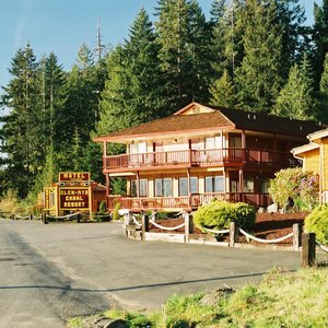 Front of Motel from Road