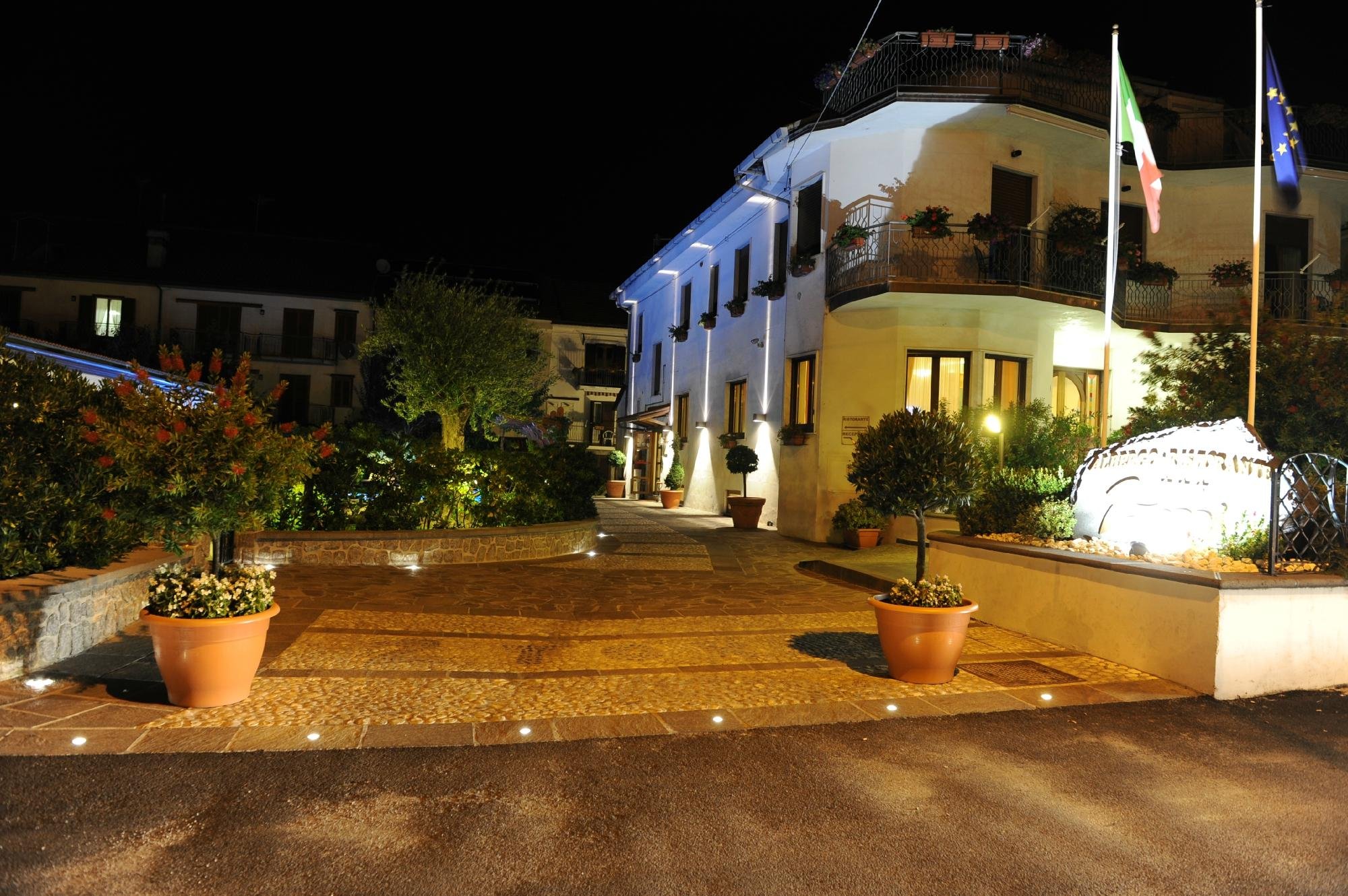 Hotel due torri image