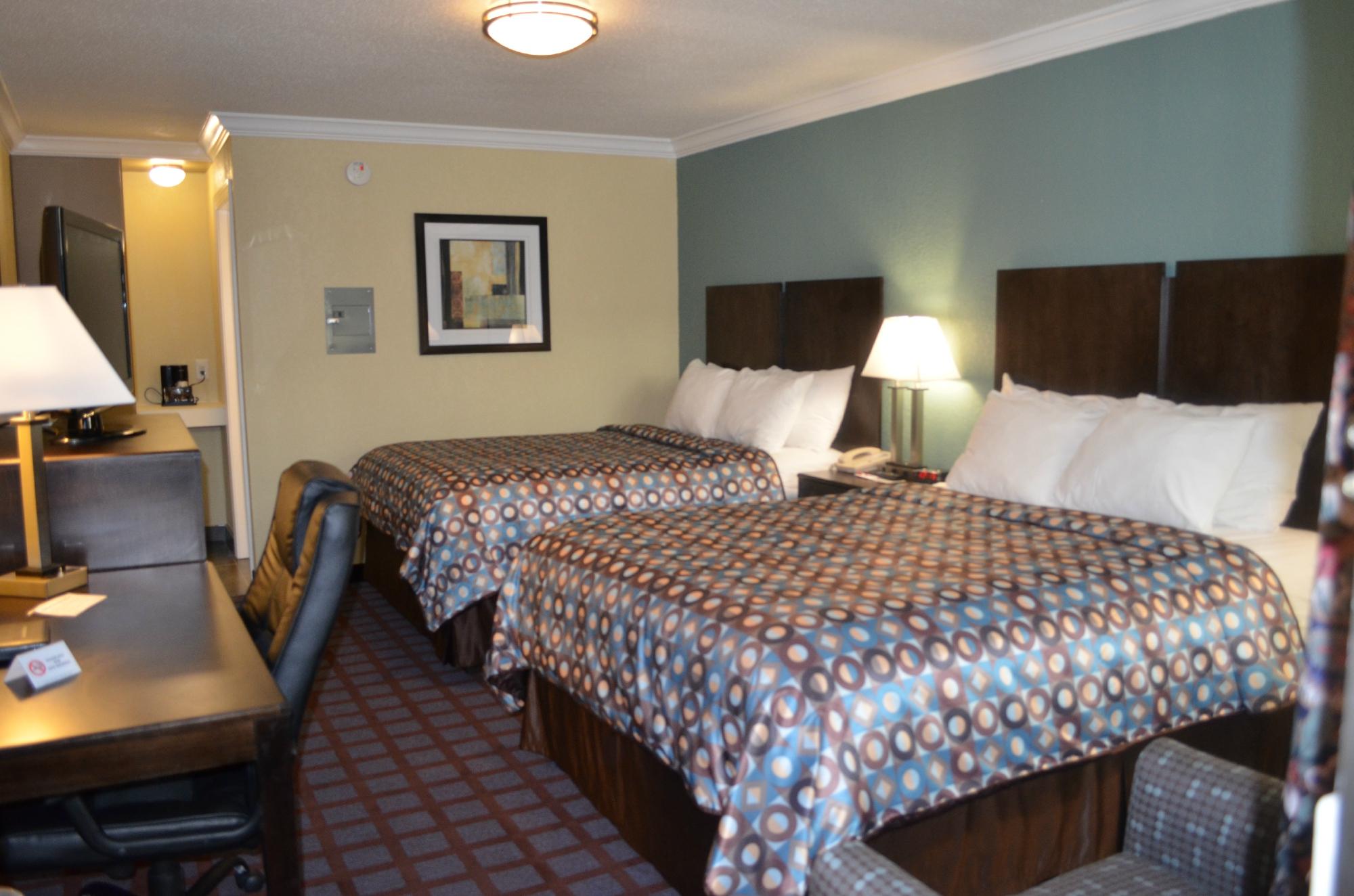 Hotel photo 3 of Super 8 by Wyndham Meadowlands.