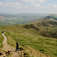 Past Mam Tor