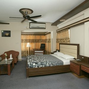 Corporate Suite