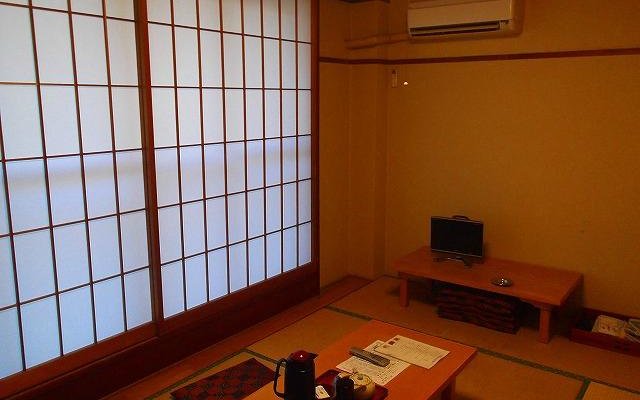 会食場兼用の客室
