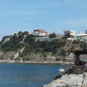 Restaurant and apart