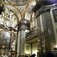 Baroque decor and the ornate organ