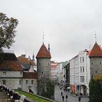 Viru Gate, Tallinn