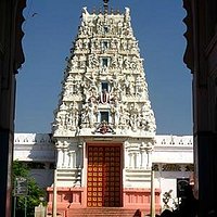 Enterance gate