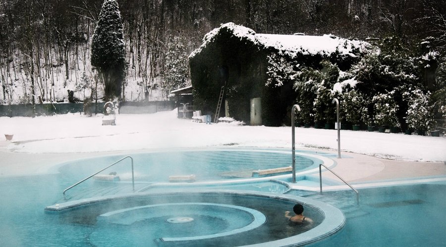 Piscine Esterne con al neve