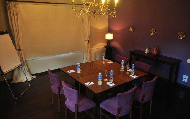 Businness Andino - HOTEL HUACALERA