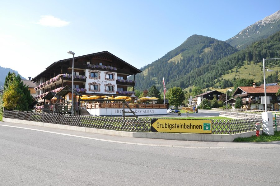 hotel bergland lermoos tirol