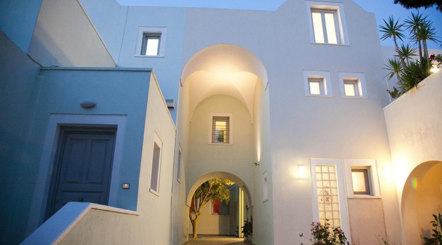 FRONT VIEW-ENTRANCE